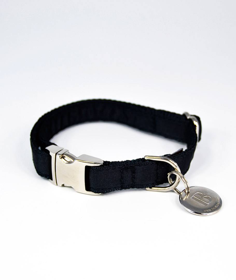 ᐅ Collar con Placa SOLID Black | Collares Galgo | Brott Barcelona